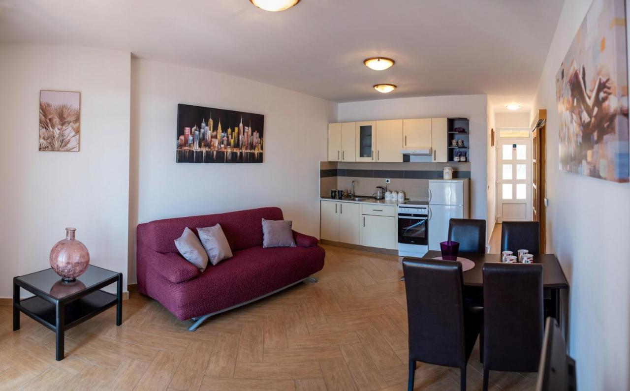 Apartments Sutalo 2 ツァヴタット エクステリア 写真