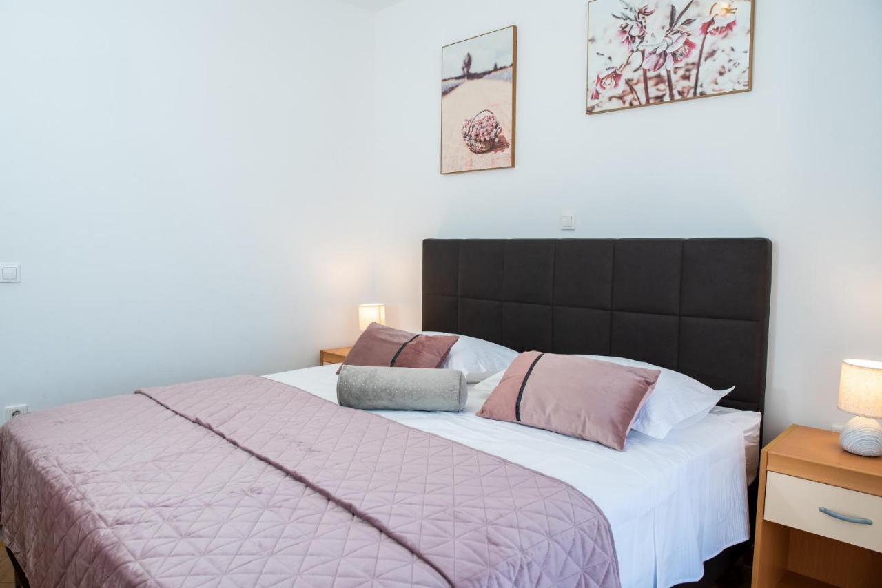Apartments Sutalo 2 ツァヴタット エクステリア 写真